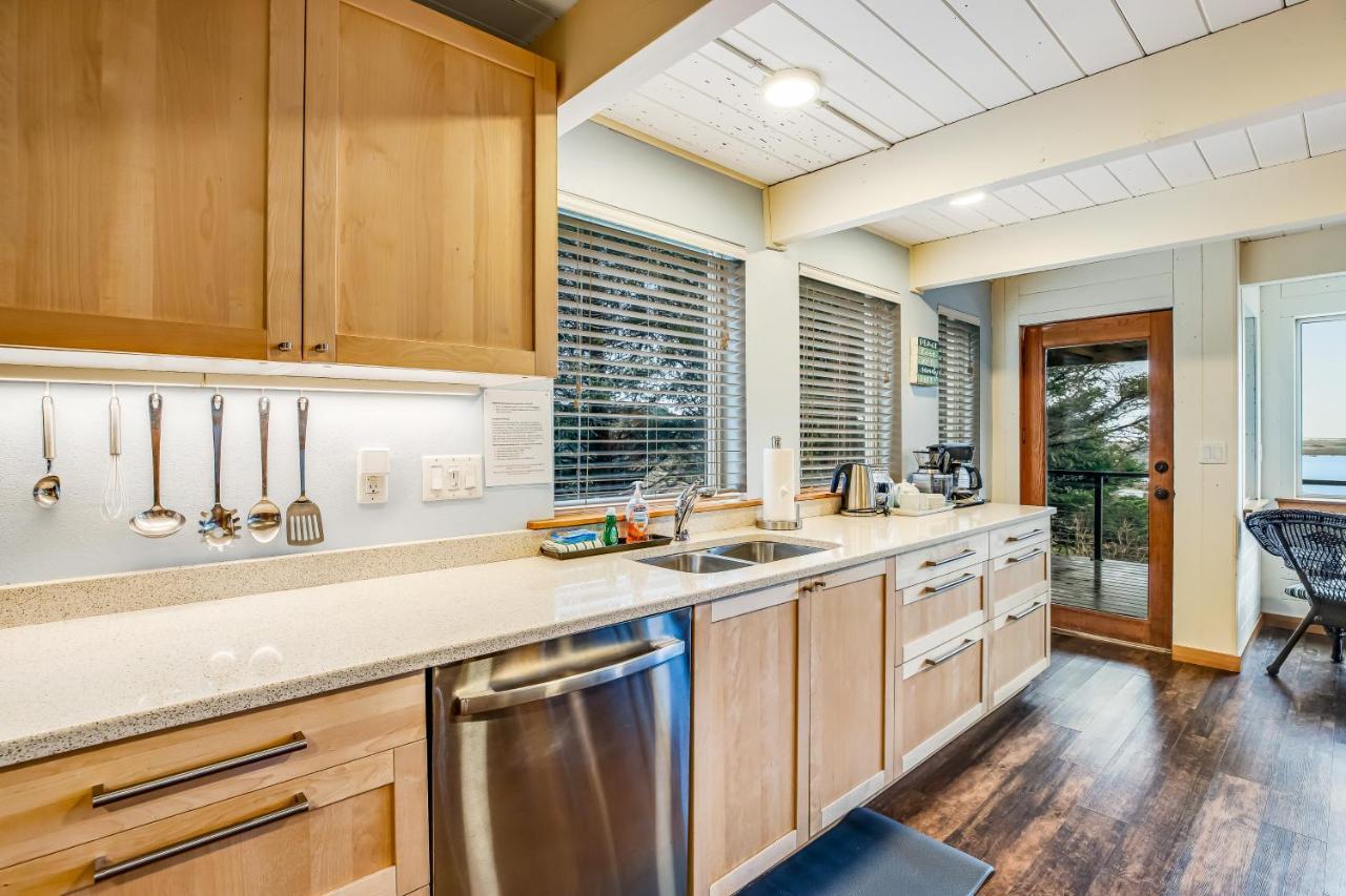 The Sandpiper At Bayocean Cape Meares Exterior foto