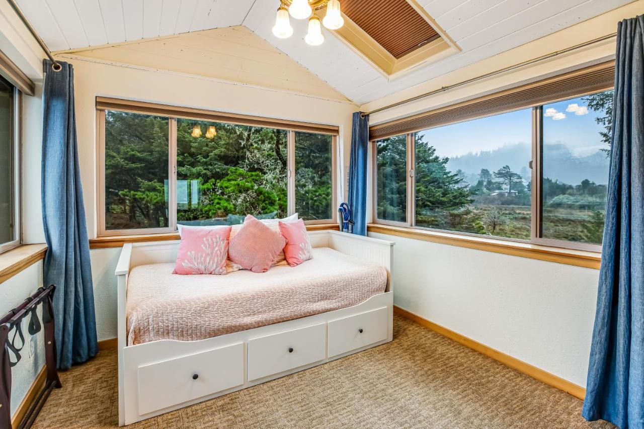 The Sandpiper At Bayocean Cape Meares Exterior foto